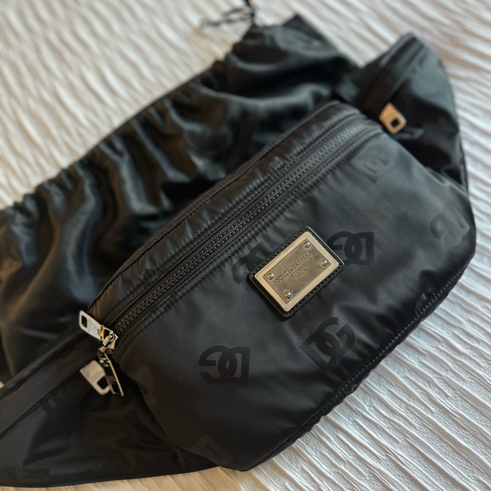Dolce&Gabbana Black Logo Belt Bag